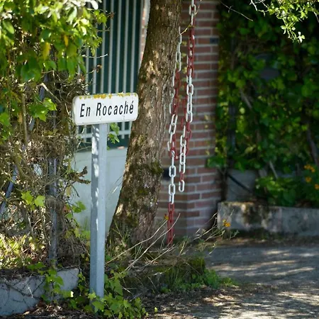 Ferme En Rocache فندق مبيت وإفطار Maureville