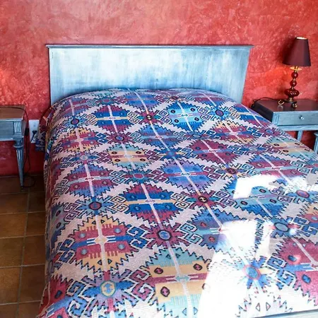 Ferme En Rocache فندق مبيت وإفطار