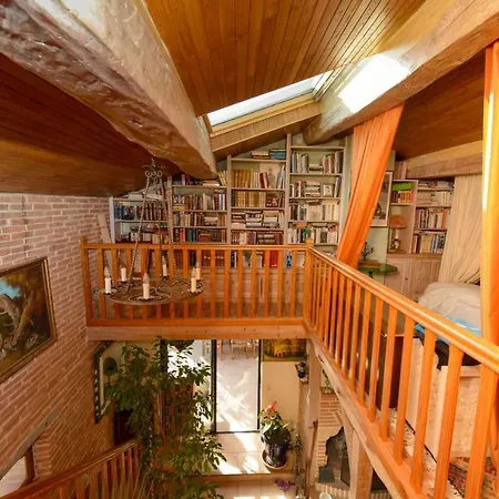 Ferme En Rocache فندق مبيت وإفطار